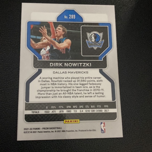 Dirk Nowitzki- 2021-22 panini Prizm basketball #289 - Picture 2 of 2